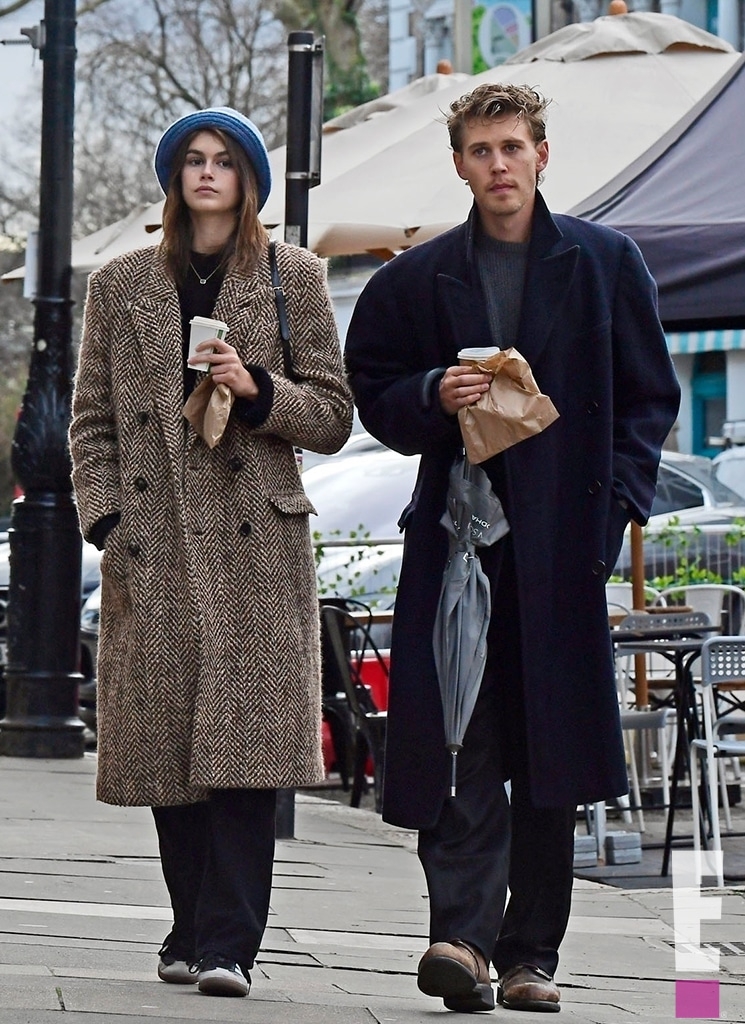 con gai cindy crawford xinh dep di choi cung ban trai austin butler hinh anh 3