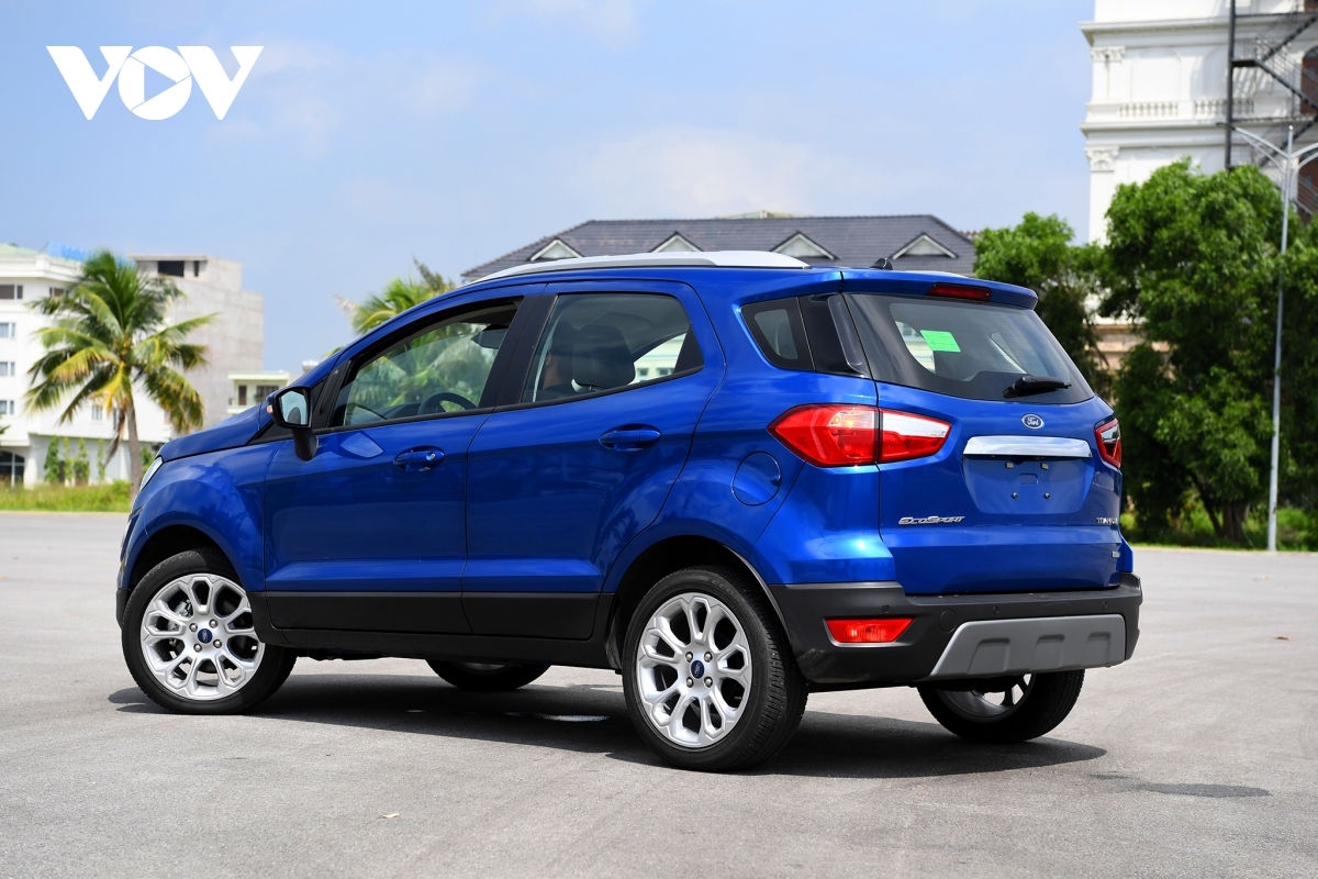Nhiều đại lý của Ford tại khu vực Hà Nội đã thông báo không nhận đặt hàng EcoSport vì không còn xe nữa.