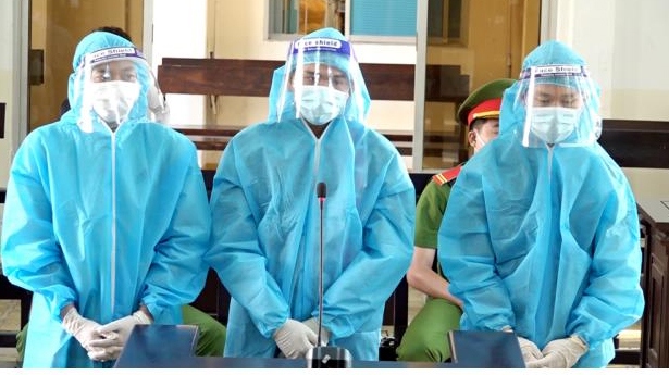 Các bị cáo tại tòa