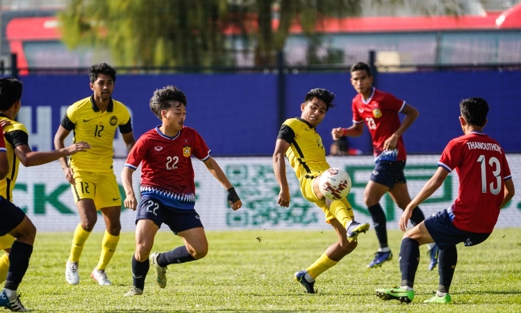 U23 Lào gây bất ngờ khi thắng ngược U23 Malaysia. (Ảnh: AFF)