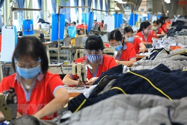 article assesses vietnam s economic prospects, challenges in 2022 picture 1