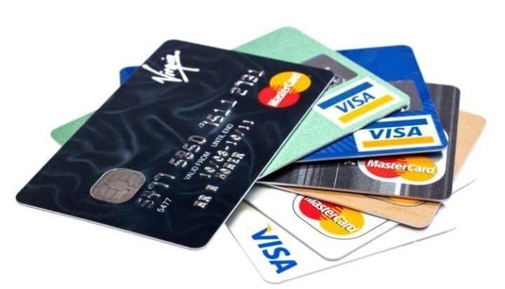 Số lượng thẻ tín dụng nội địa đang lưu hành đến 31/12/2021 đạt trên 475.000 thẻ (Ảnh minh họa: KT)