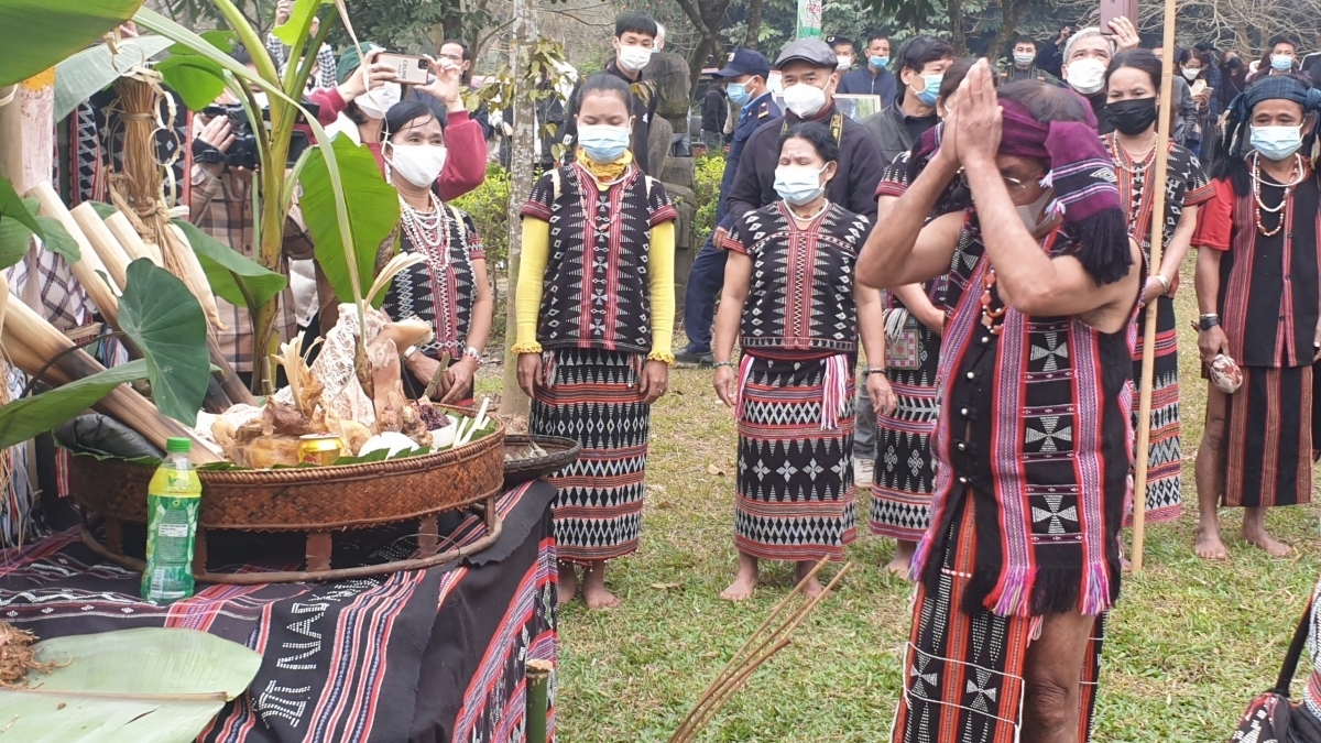 The ceremony also allows them to pay respect and gratitude to the gods, whilst also praying for favourable weather conditions and bumper crops for the upcoming year.
