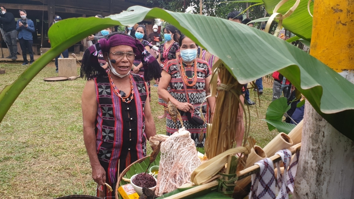 festival of ta oi ethnic people prays for bumper crop and good health picture 3