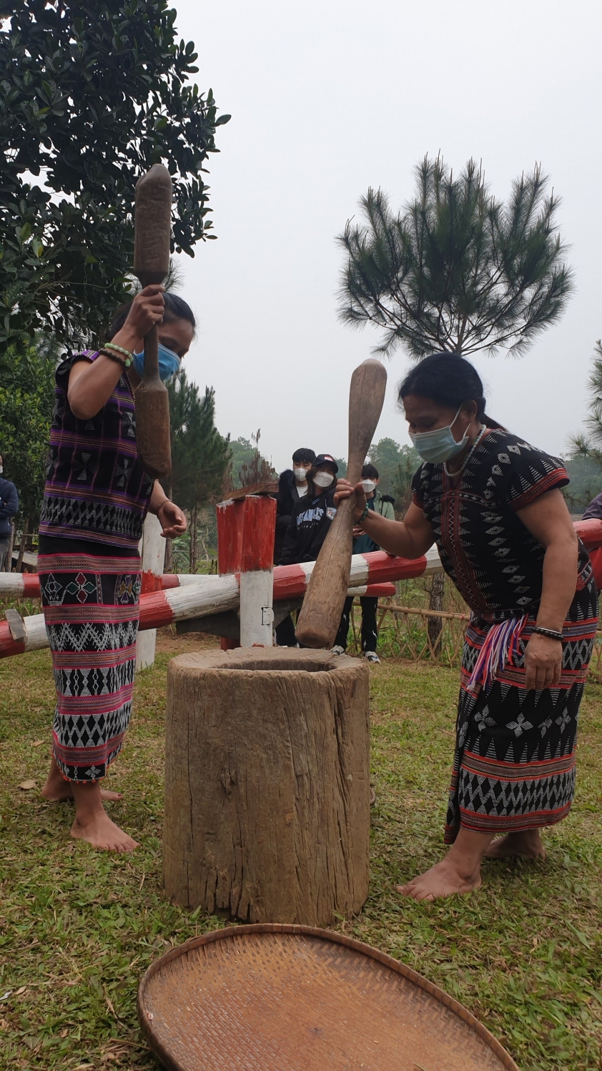 festival of ta oi ethnic people prays for bumper crop and good health picture 10