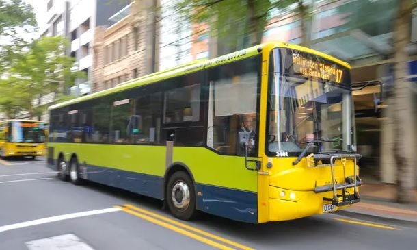 new zealand giảm 1 2 giá dịch vụ giao thông công cộng khi giá xăng dầu tăng cao hình ảnh 1 new zealand giam 1 2 gia dich vu giao thong cong cong khi gia xang dau tang cao hinh anh 1