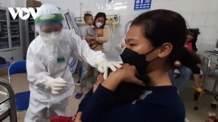 COVID-19: Daily count rises to more than 180,000 in Vietnam