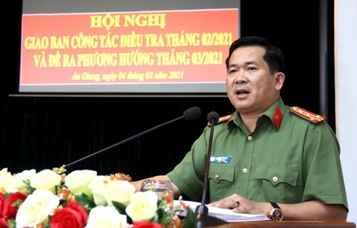 Dai ta Dinh van noi giu chuc giam doc cong an quang ninh hinh anh 1