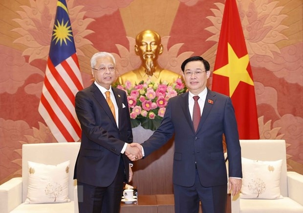 na always treasures vietnam-malaysia strategic partnership top legislator picture 1