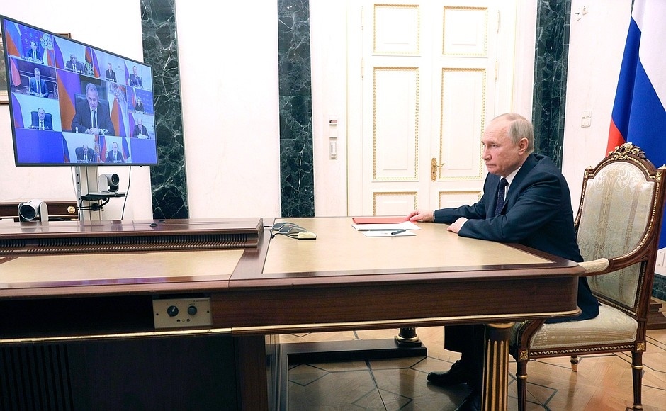 Tổng thống Nga dự họp Hội đồng An ninh Nga. Ảnh: Điện Kremlin.