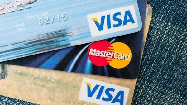 Sau Paypal, Mastercard và Visa Inc cùng thông báo ngừng thanh toán các thẻ được cấp tại Nga.