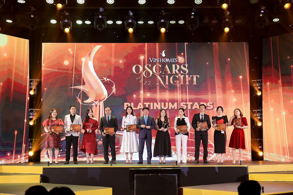 vinhomes oscars night vinh danh nhung dai ly bat dong san xuat sac nhat khu vuc ha noi hinh anh 2