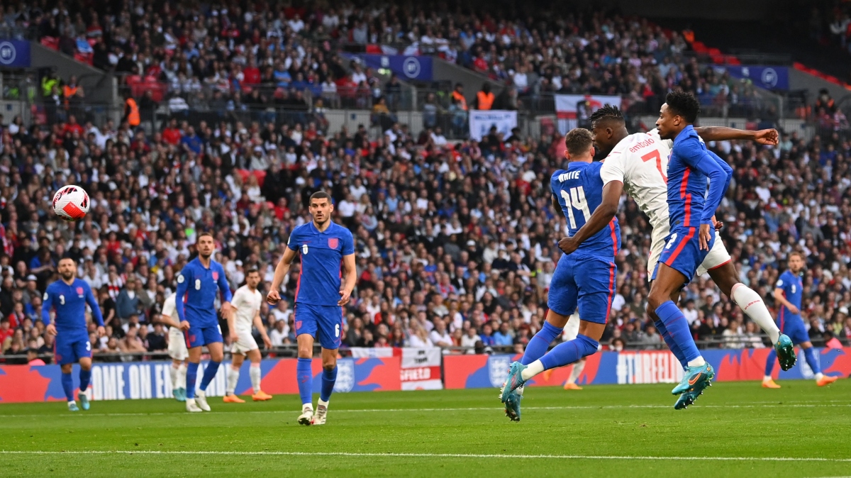 harry kane va luke shaw giup anh loi nguoc dong thang thuy si hinh anh 2