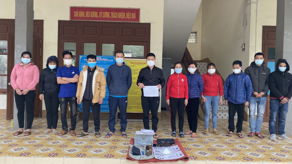 Nhóm đối tượng cùng tang vật
