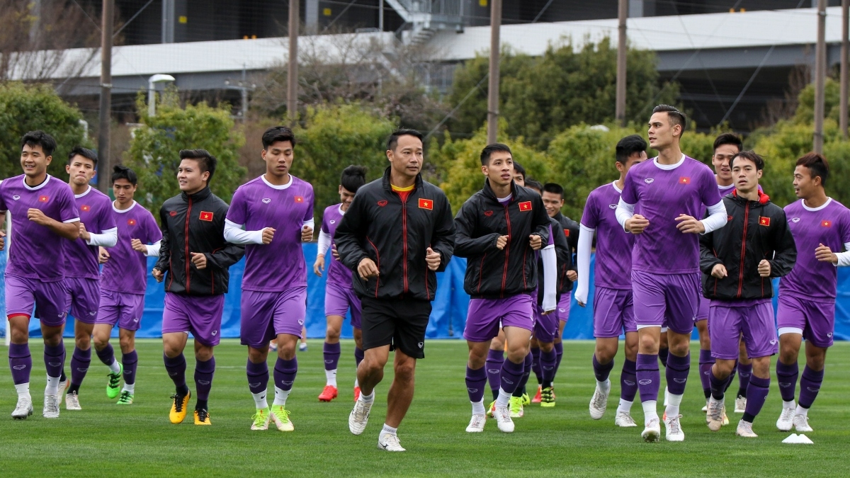 two vn players test positive ahead of japan clash picture 1