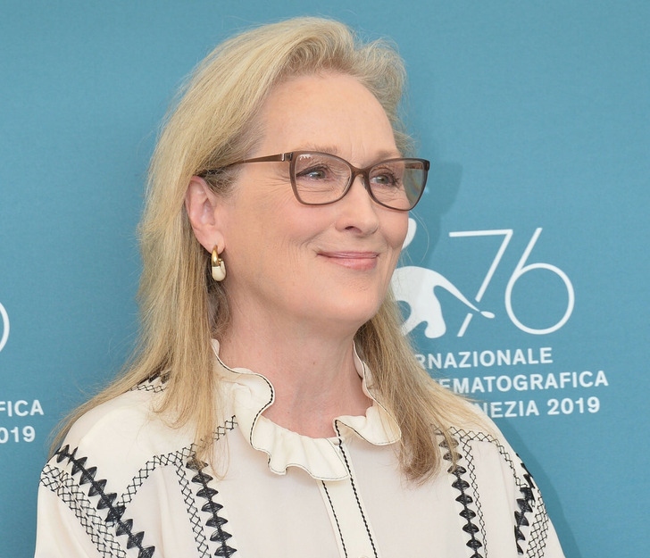 Chuyện Tình Yêu 40 Năm Đẹp Hơn Cổ Tích Của Đại Minh Tinh Meryl Streep |  Vov.Vn