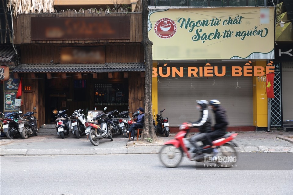 food outlets in hanoi hit by increase in covid-19 infections picture 6