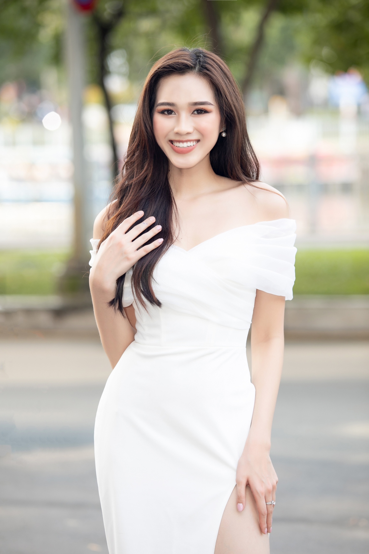 hoa hau Do thi ha tro ve viet nam sau hanh trinh miss world 2021 hinh anh 4