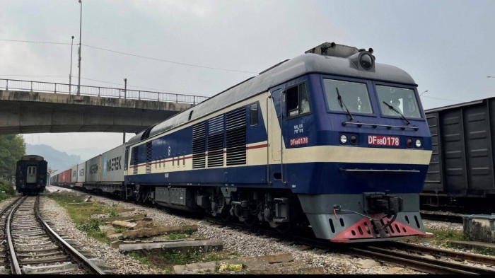 first da nang-europe freight train to be launched picture 1