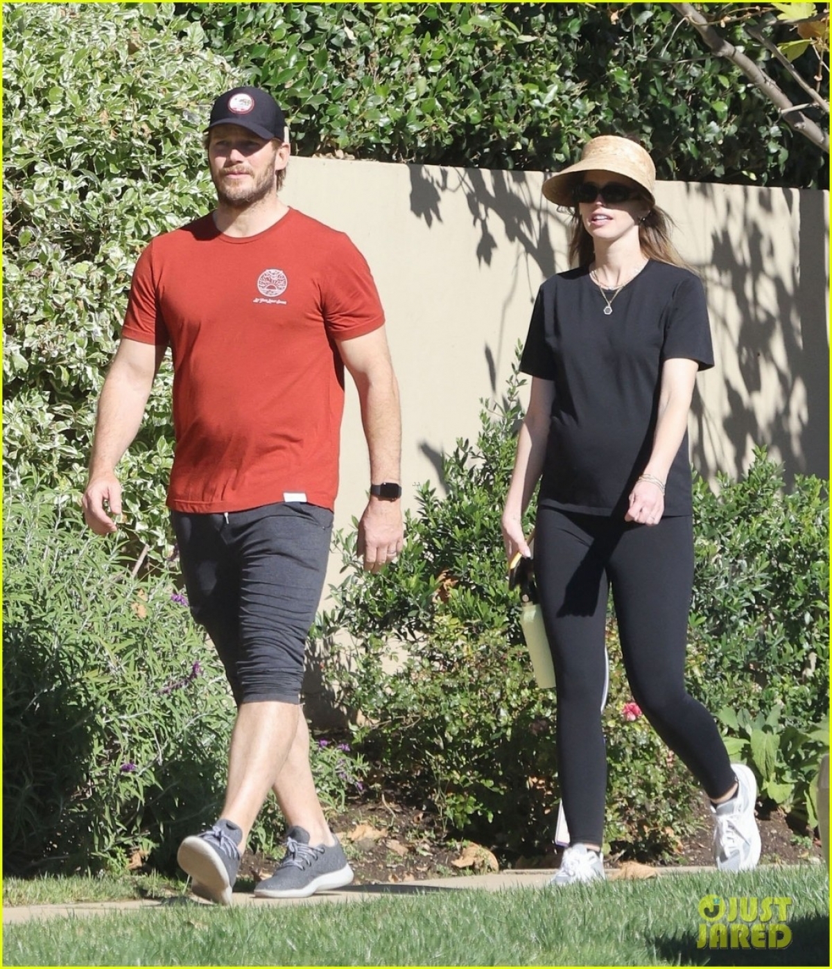 vợ chris pratt ôm bụng bầu đi chơi cùng mẹ và con gái cưng hình ảnh 5 vo chris pratt om bung bau di choi cung me va con gai cung hinh anh 5