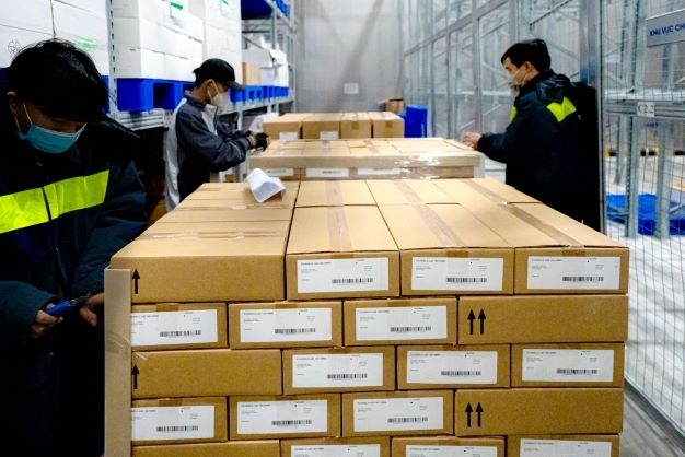 first batch of astrazeneca antibody drug evusheld arrives in vietnam picture 1