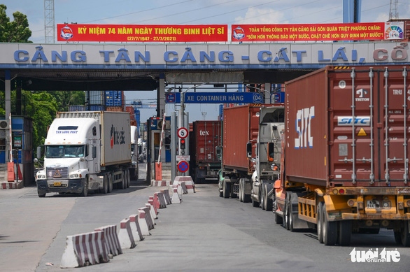 Giá cước vận tải container bắt đầu tăng 10 -30%. (Ảnh: Quang Định)
