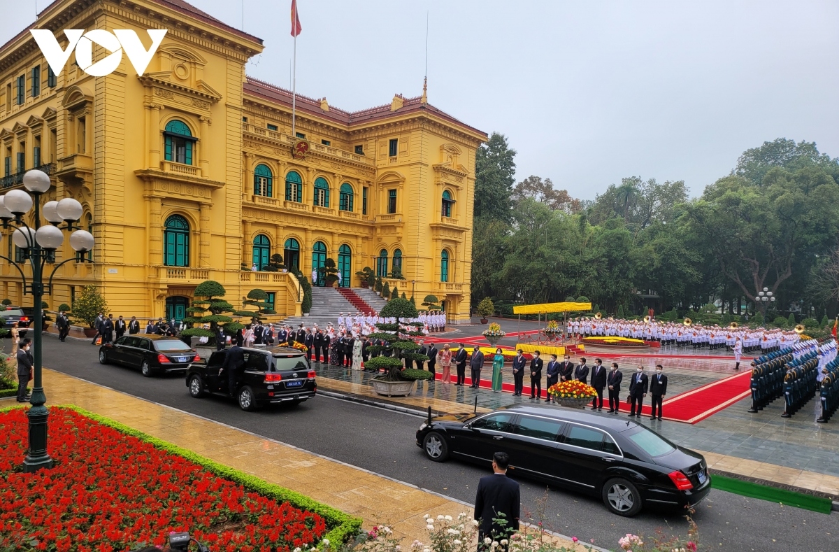 The visit comes amid Vietnam-Malaysia traditional ties friendship and the strategic partnership thriving ahead of the 50th anniversary of diplomatic ties which set up in 1973.