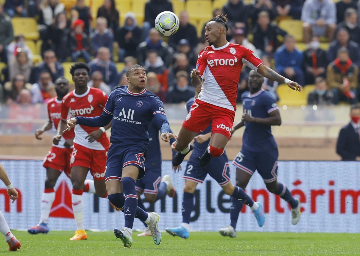 Монако Фейеноорд. Henry in PSG.