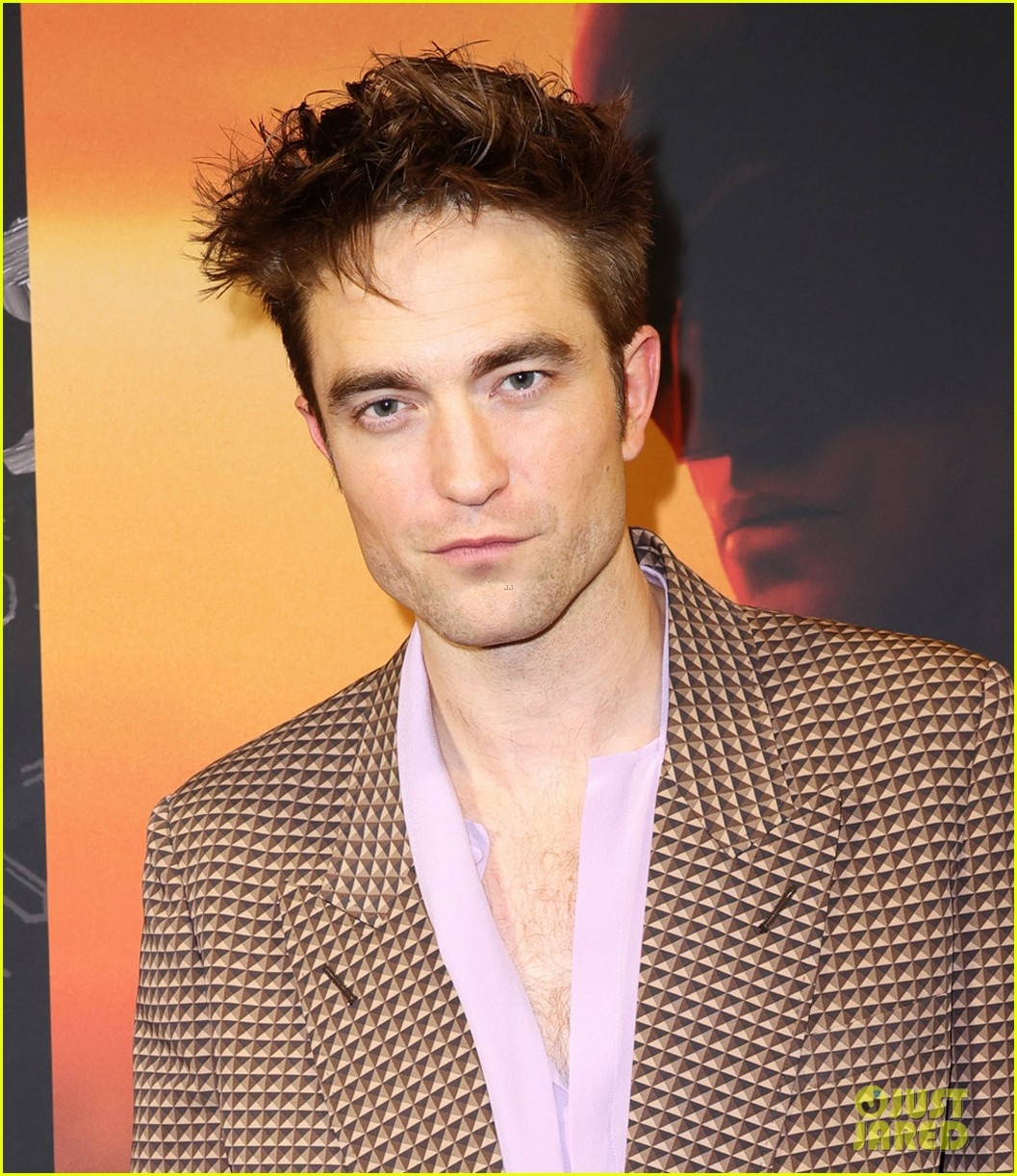 robert pattinson tai xuat nhot nhat, kem sac trong buoi ra mat phim the batman hinh anh 3