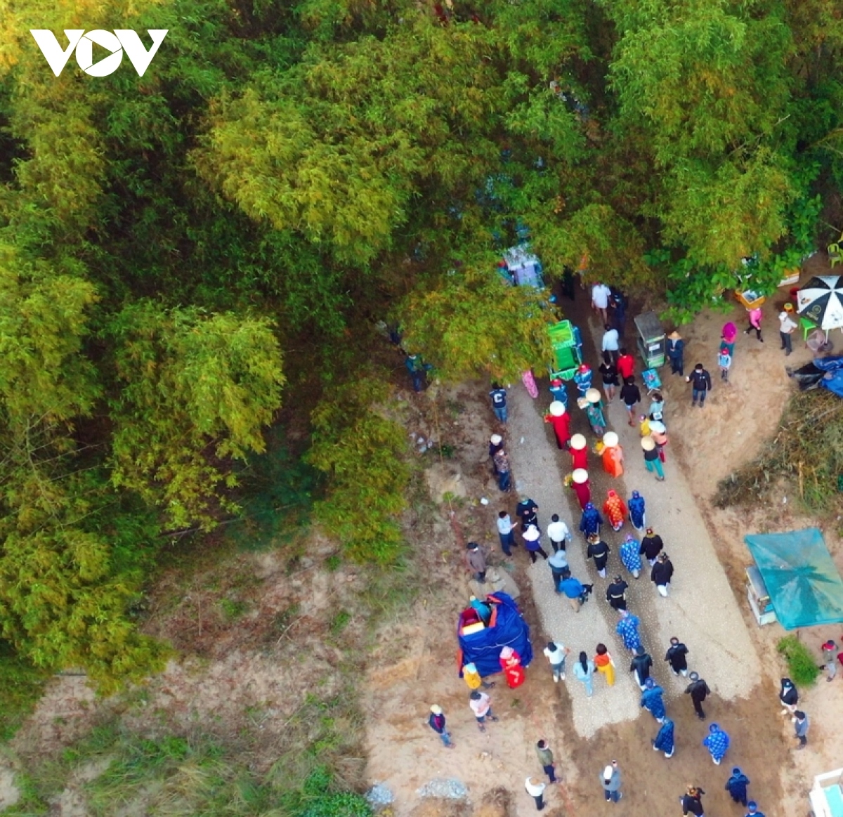 lady thu bon festival excites crowds in quang nam picture 6