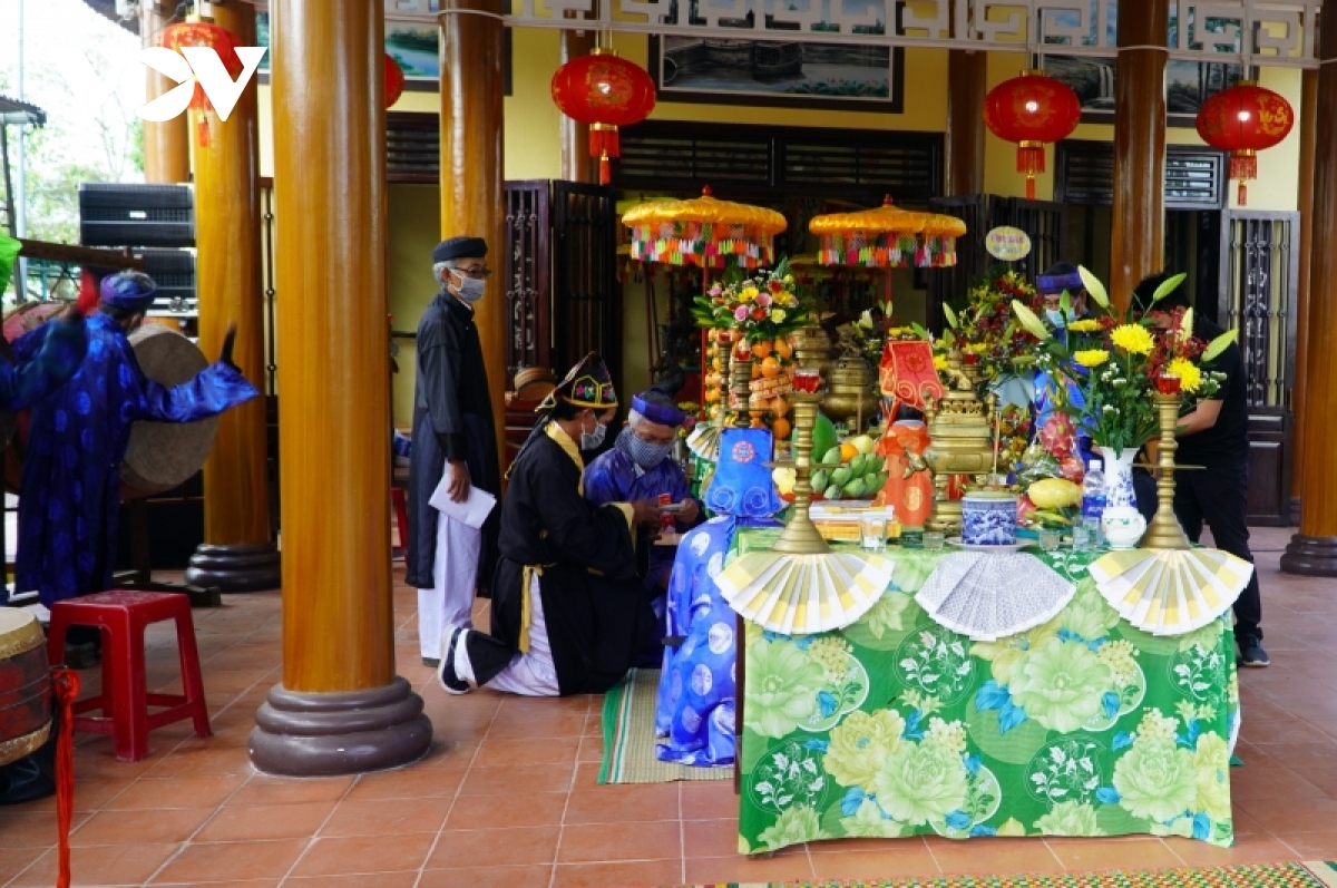 lady thu bon festival excites crowds in quang nam picture 7