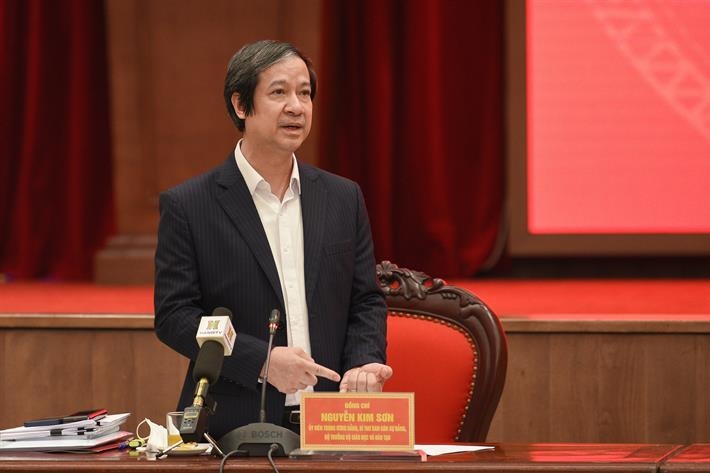 Bộ trưởng Bộ GD-ĐT Nguyễn Kim Sơn phát biểu tại cuộc làm việc.