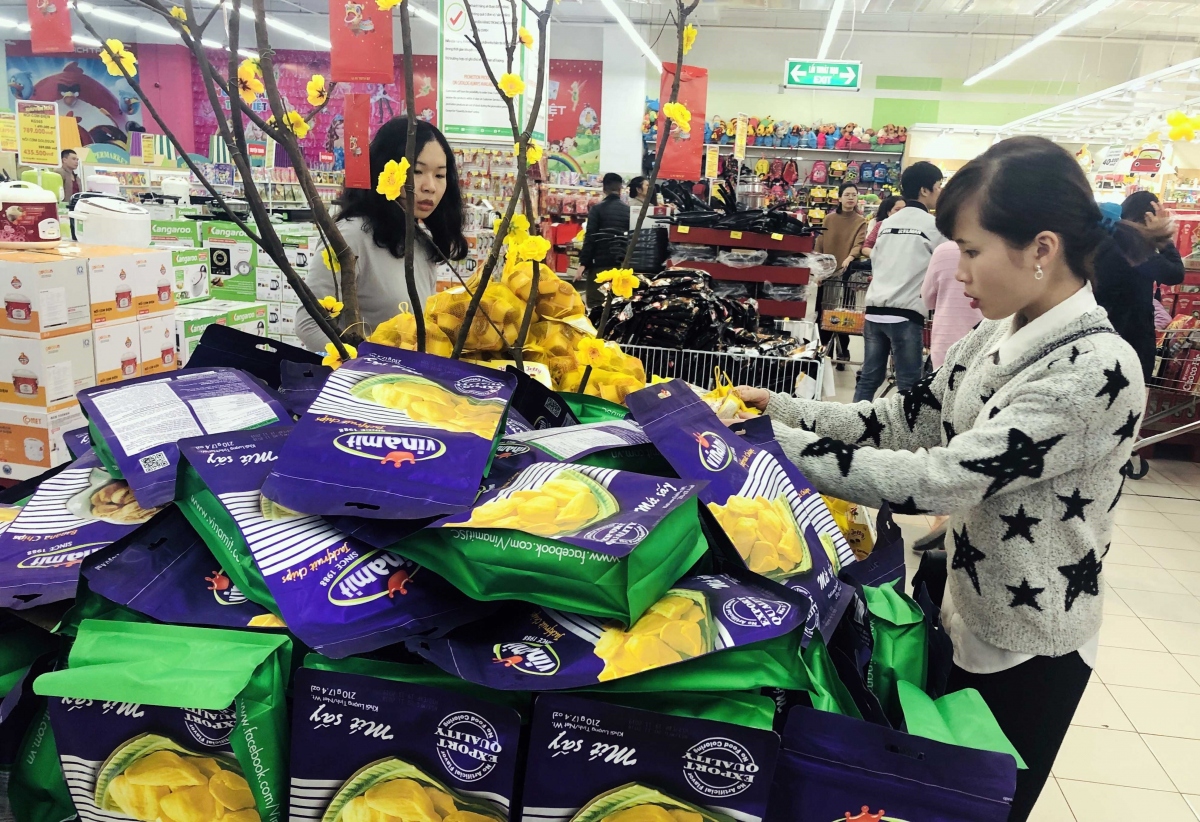 524 enterprises honoured with high-quality vietnamese goods title picture 1