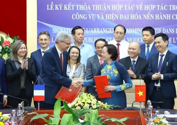 vietnam, france step up collaboration in public services, administrative modernisation picture 1