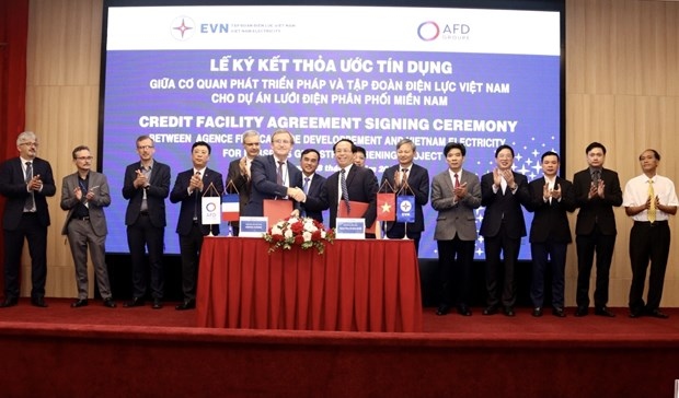 evn inks non-government guaranteed loan worth eur80 million with afd picture 1