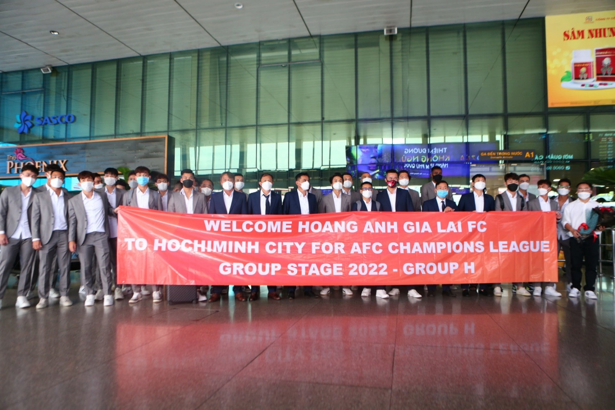 dan sao hagl co mat tai tp.hcm, thuc hien bong bong truoc ngay da afc champions league hinh anh 10