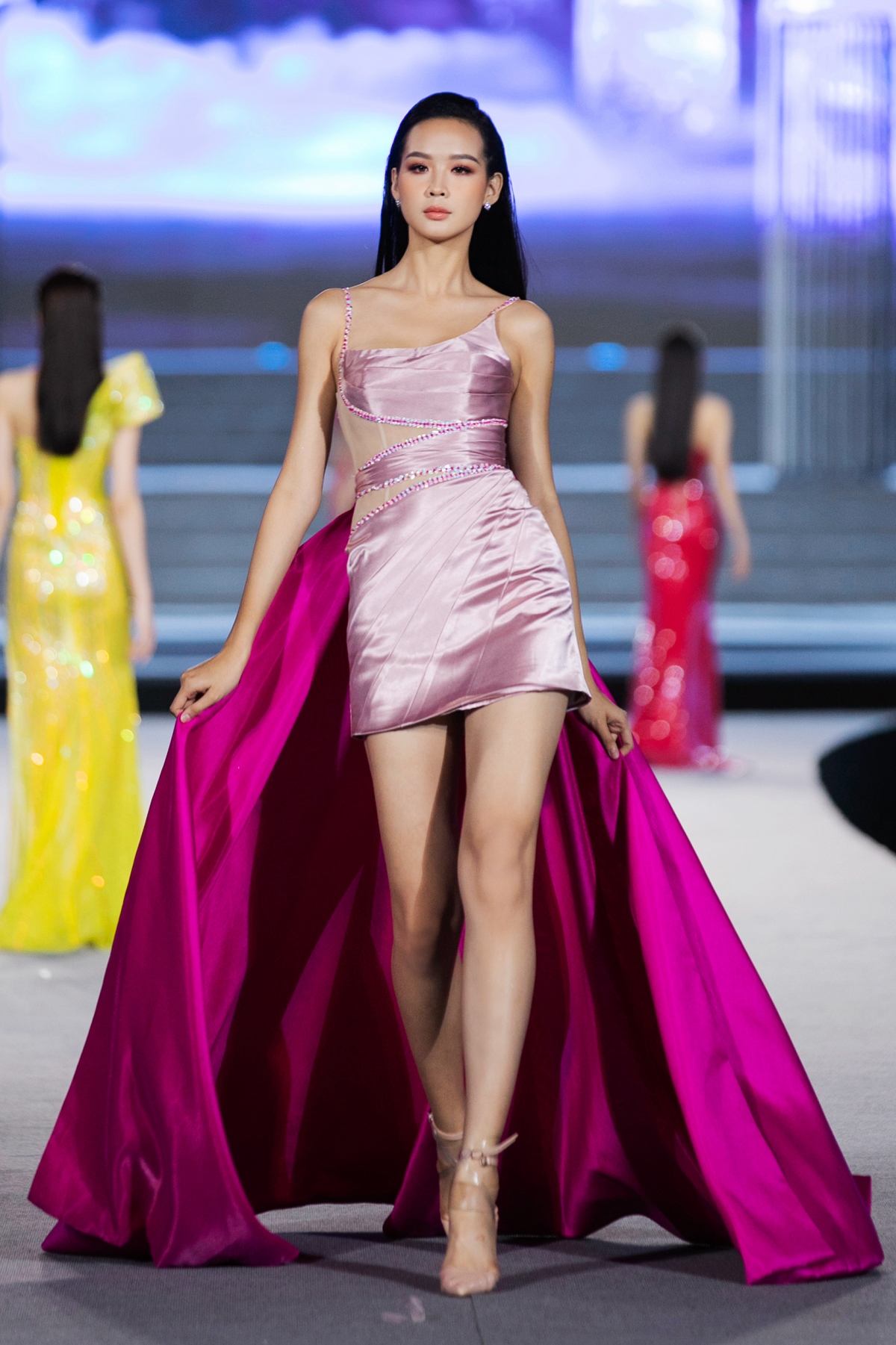 co gai 1m85 lot vao chung ket miss world viet nam 2022 hinh anh 4