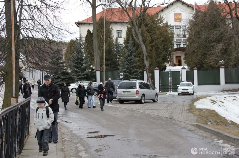 latvia va litva tuyen bo ha cap quan he ngoai giao voi nga hinh anh 1