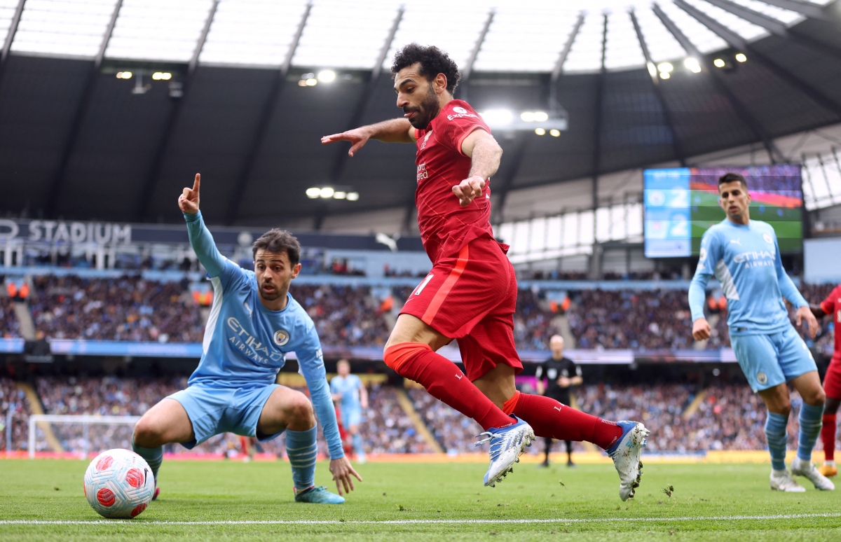 Man City chia điểm với Liverpool, cuộc đua vô địch Ngoại hạng Anh kịch tính tới phút chót