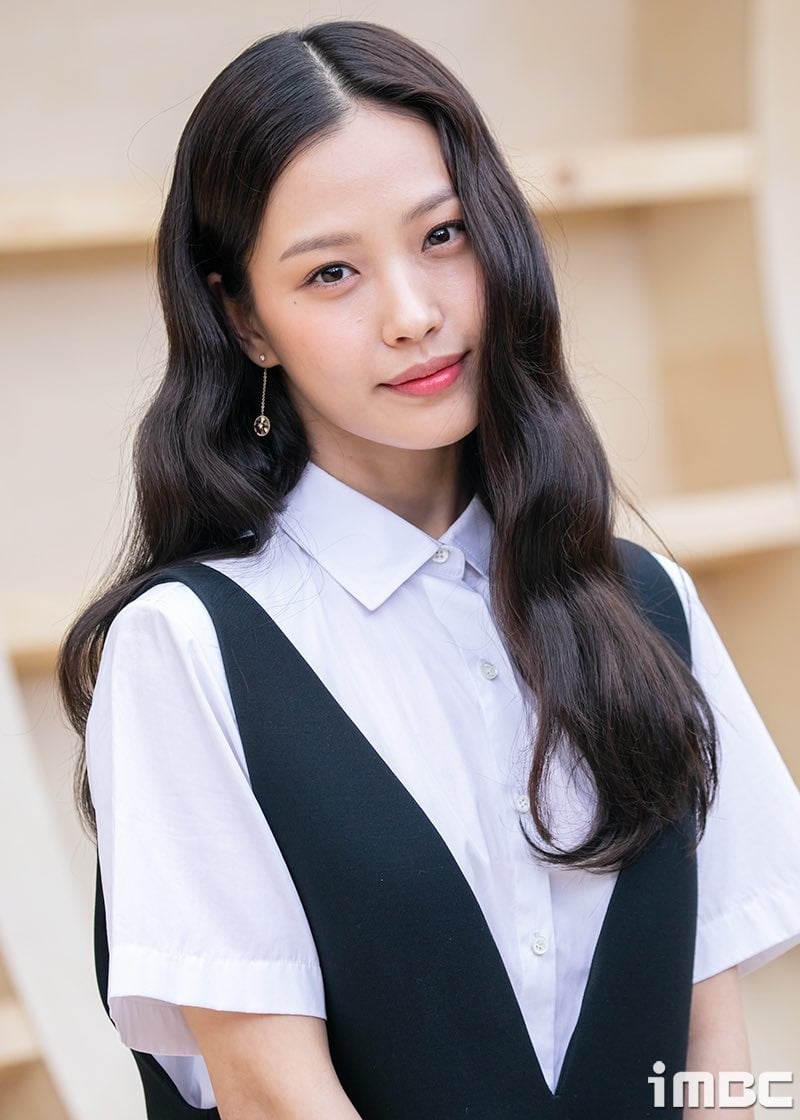 Nam Joo Hyuk Suzy Jung Hae In Jisoo và nhiều ngôi sao K khác Tham dự sự  kiện Dior tại Seoul cho Ngày diễu hành thời trang  KPop News Insde VI