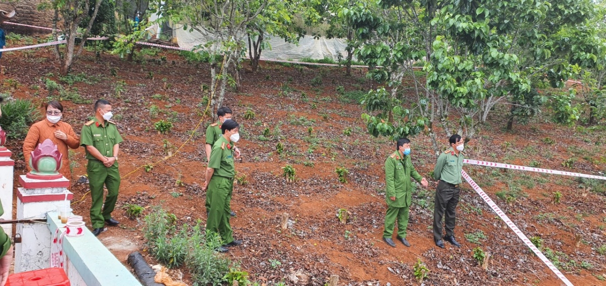 chong giet vo tre roi chon giau xac phi tang o Da lat hinh anh 2