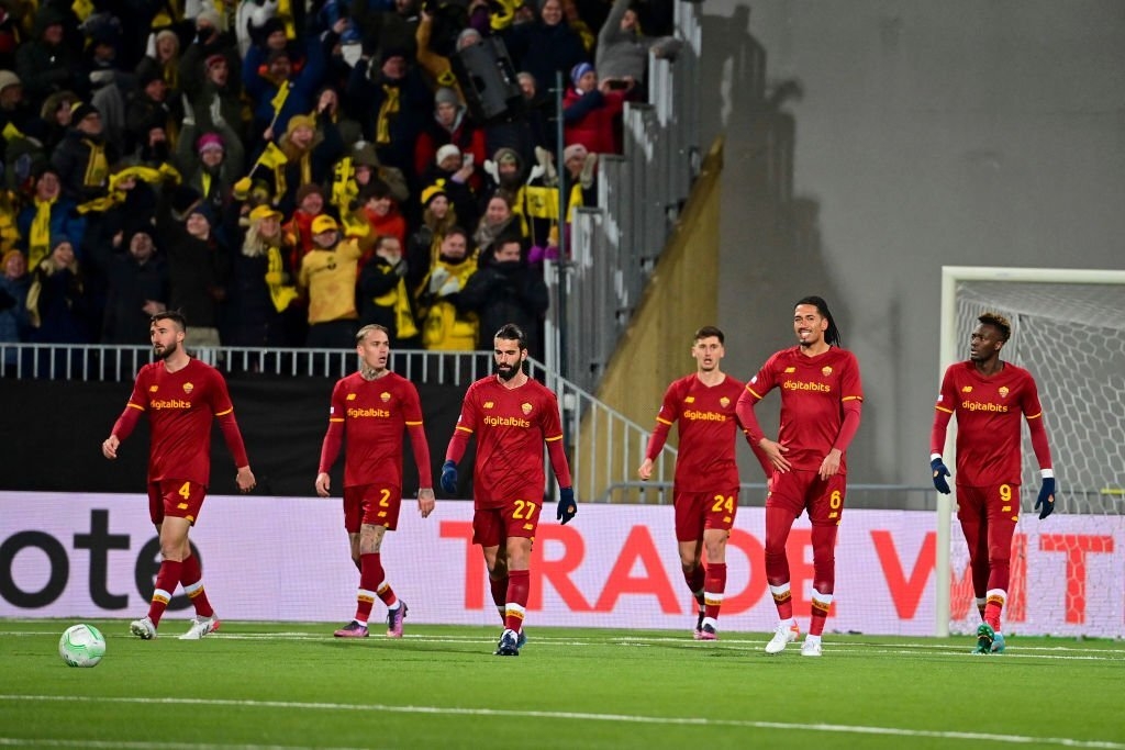 thầy trò mourinho lại thua sốc đội bóng vô danh ở conference league hình ảnh 8 thay tro mourinho lai thua soc doi bong vo danh o conference league hinh anh 8