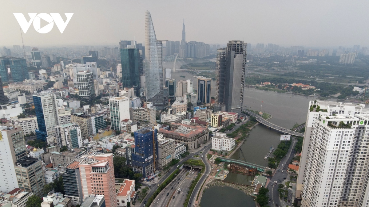 thu thiem 2 bridge opens to traffic on april 28 picture 6