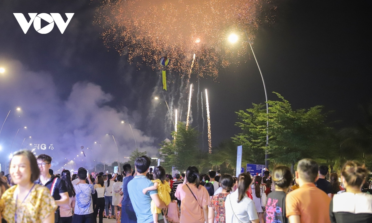 colourful carnival parade kickstarts tourism season in heritage locality picture 10