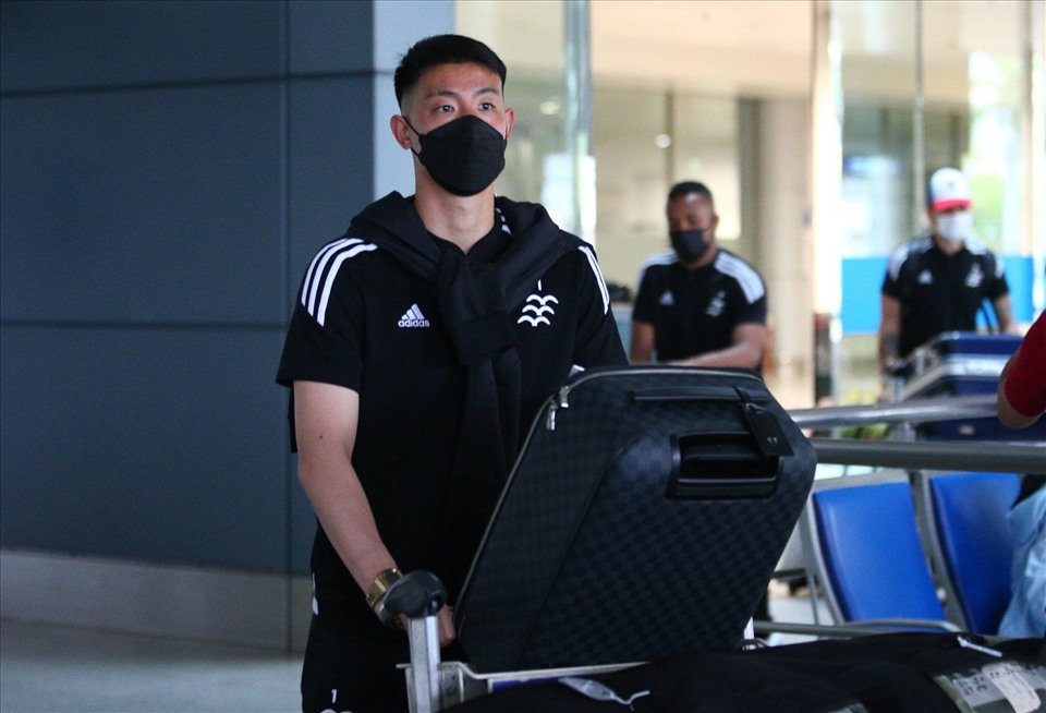 yokohama f. marinos arrive in vietnam for afc champions league clash picture 2