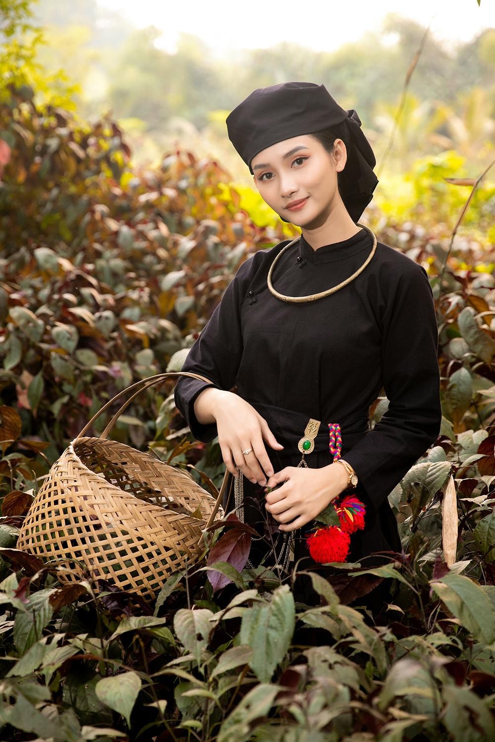 miss world vietnam finalists promote destinations in thai nguyen picture 5