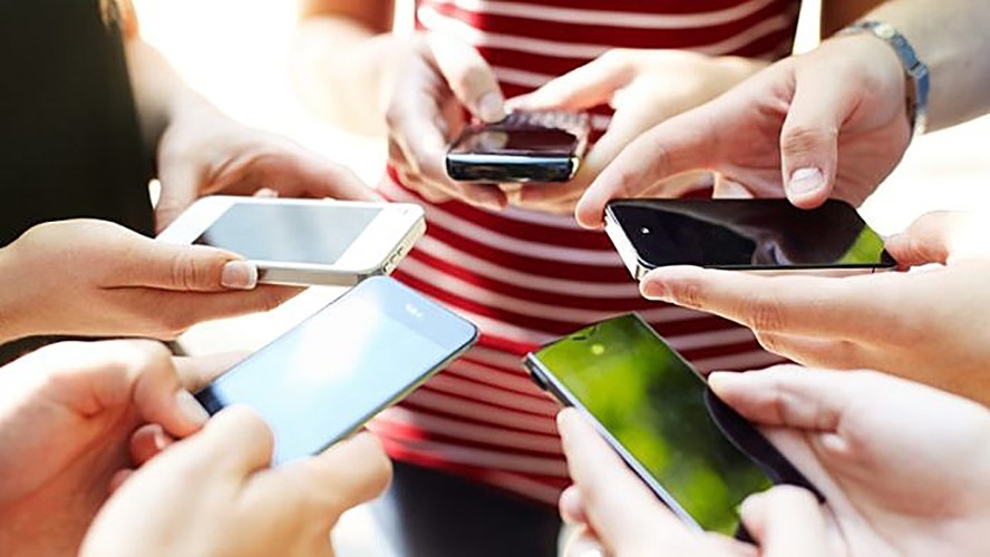 Vietnam among 10 countries with largest number of smartphone users