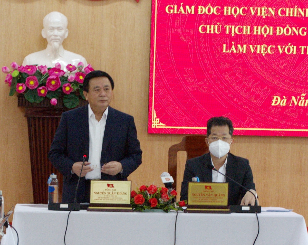 "Việc xử lý cán bộ thao túng thị trường chứng khoán rất kịp thời"