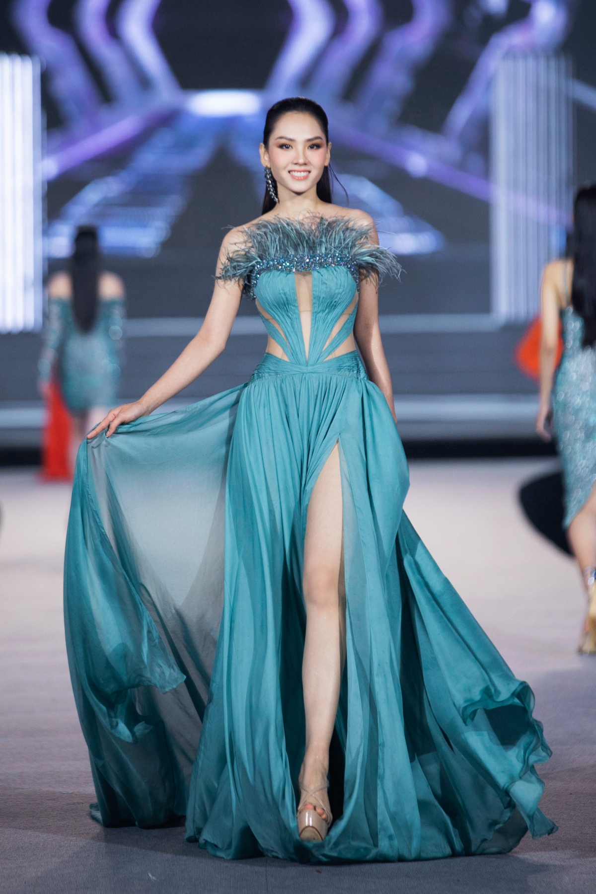 co gai 1m85 lot vao chung ket miss world viet nam 2022 hinh anh 2