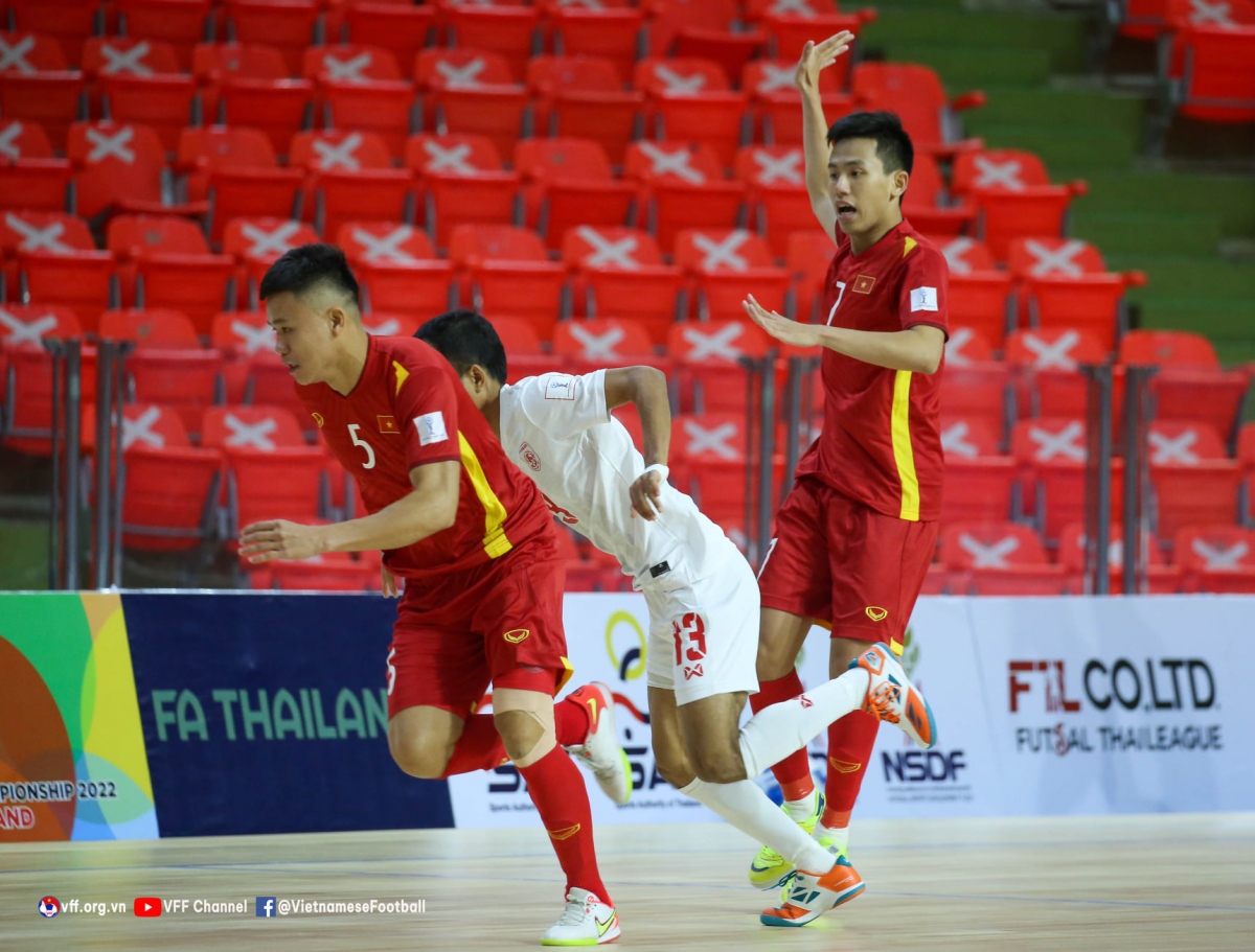 Dt futsal viet nam hoa myanmar o tran ra quan giai futsal Dong nam A 2022 hinh anh 3